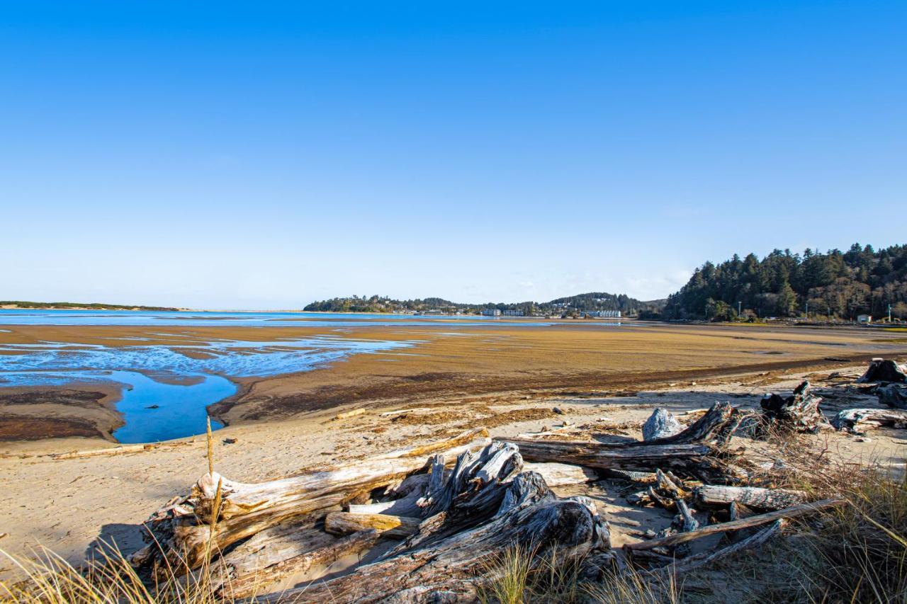 Villa Siletz Bay Getaway Lincoln City Exterior foto